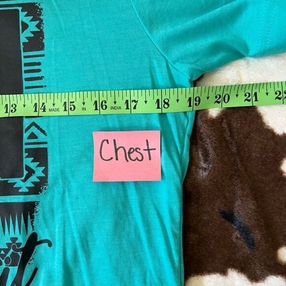 Women's Thunderbird/Free Spirit/Aztec Western Graphic Tee Size‎ Medium - Picture 7 of 10